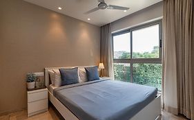 Entire One Bedroom Apartment - Hiranandani Gardens, Mumbai Powai